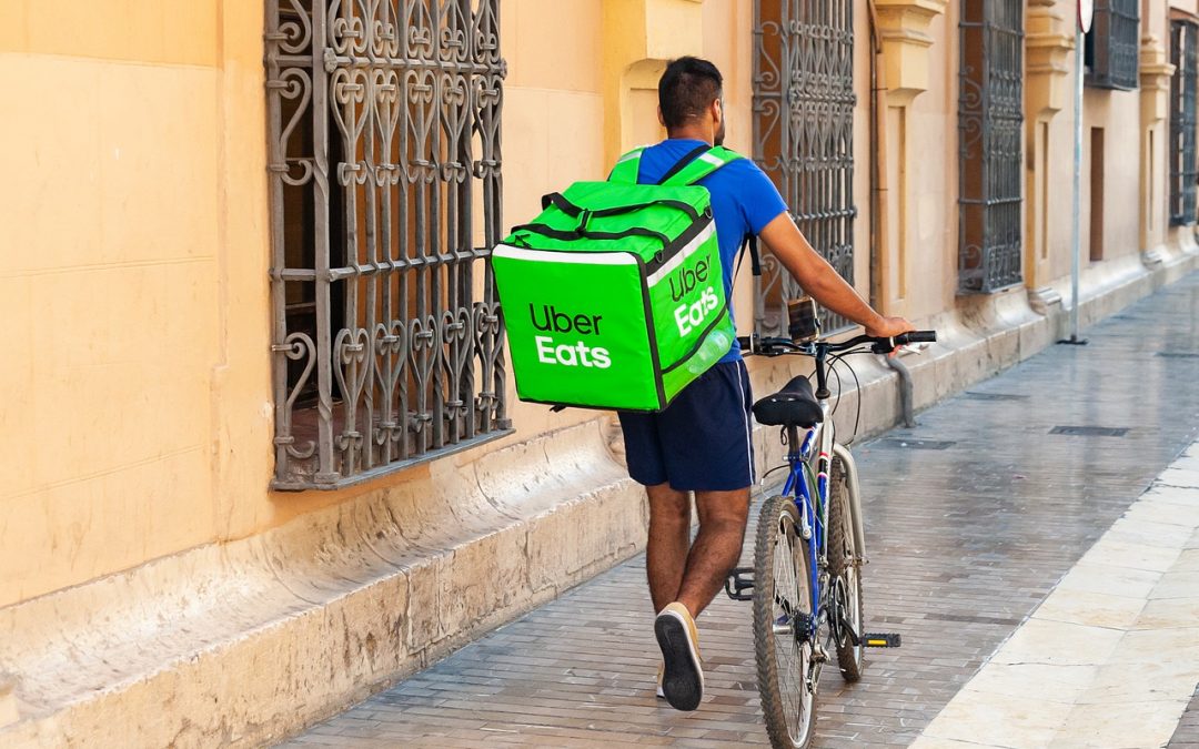 Uber eats : devenir livreur avec ma micro entreprise